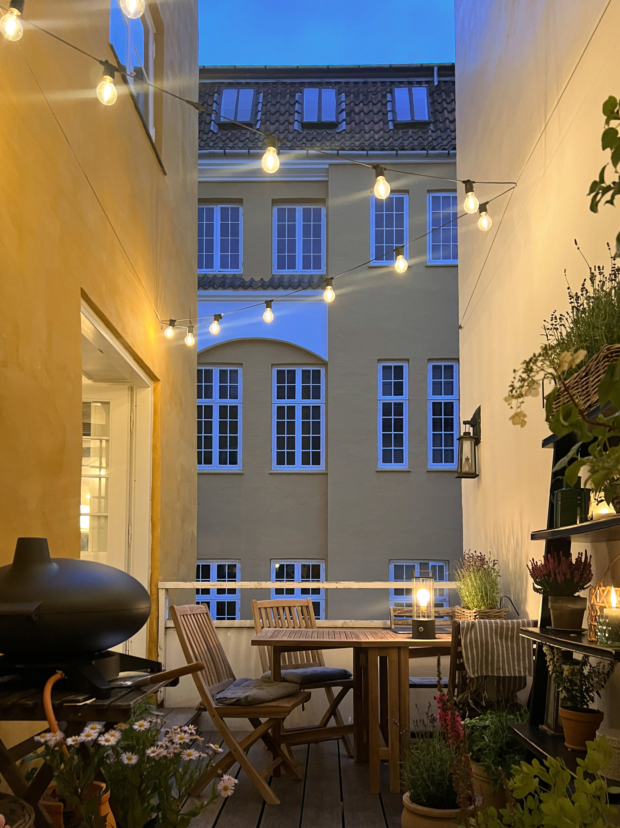 Lille Strandstræde 14C, 1. th., 1254 København K