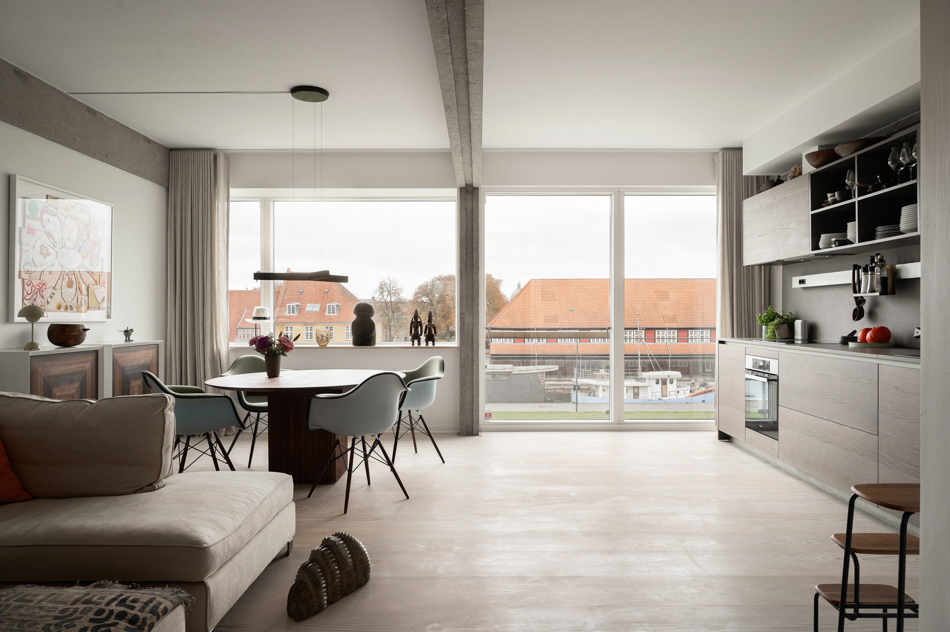 Hop i vandet fra din egen lille bastion 5 min. fra Kgs Nytorv